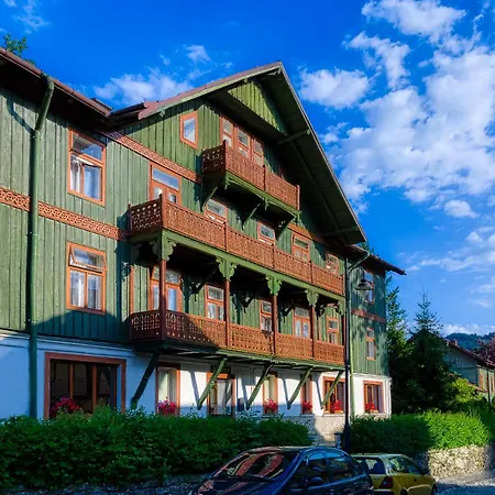 Szalay I Semesteranläggning (resort)